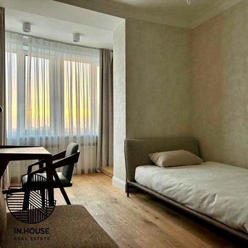 Оренда 3к 100 м2 видова, Печерськ, бул. Лесі Українки, 7а