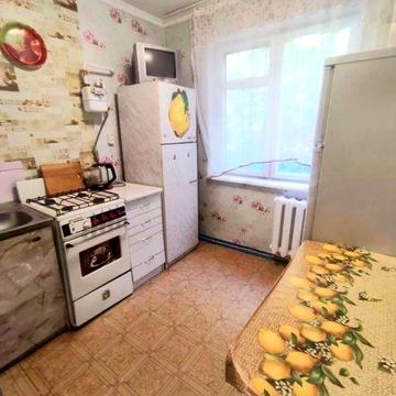 Продам 2х кімнатну квартиру на 173-му кварталі.