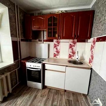 Сдам 2к. квартиру ул. 1 Линия.