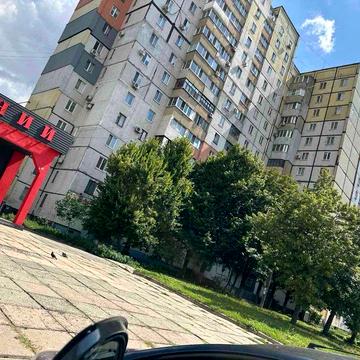 Продаж 2х кімнатної на Східному 3 з автономним опаленням.
