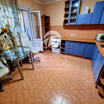 Продаж 2-кімн., вул.  Радунська, 3, Троєщина, Деснянський район
