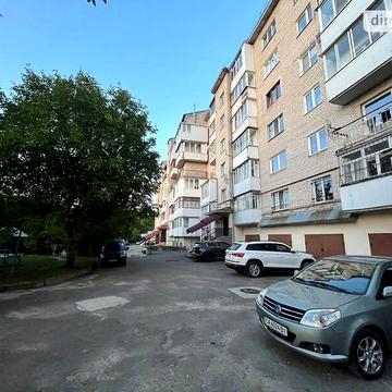 Продаж 4к Квартира Самчука Уласа вулиця