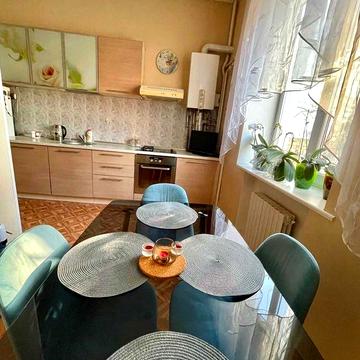 Здам 2-к. квартиру в Центрі міста, вул. Королеви Єлизавети другої   Район ТЦ " Скорпион"! Міст Сіті