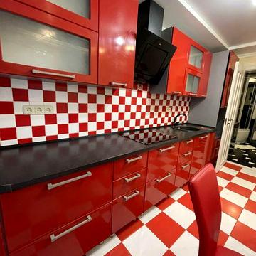 Вільна !оренда 2 кмн квартири площа 700-річчя