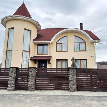 Продам Будинок/ Будинок на продаж/200м2/4-Кімнати/ 5 сотих /Газове опаленя