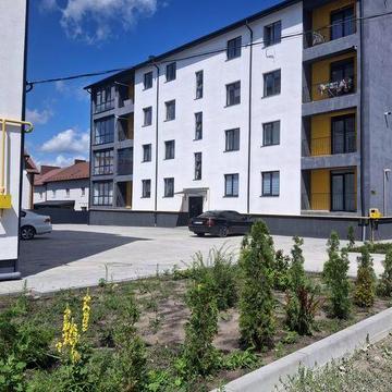 Продаж 2-кімнатної квартири з власним гаражем у м. Кременець
