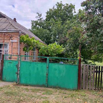 продам будинок в м. Новомиргород