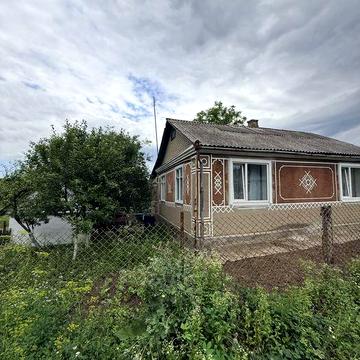 Продам будинок та земельну ділянку