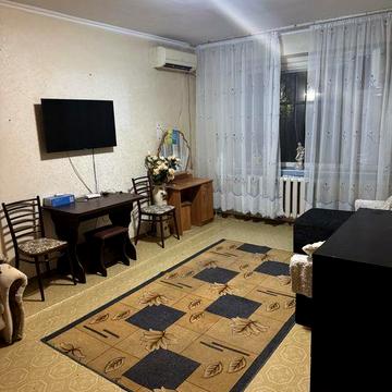 Однокімнатна квартика , довгострокова аренда