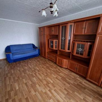Знаю 1 к.кв. вул. Нагорна, Космос