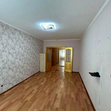 Без%. Милославська, 12. 2х кімнатна. 68м2
