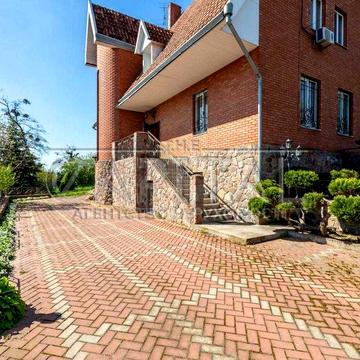 Оренда будинку 300 м² у с. Кийлів | Простір, природа та комфорт