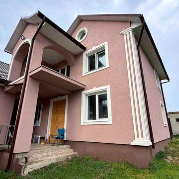 Продається новозбудований будинок у Садгорі 130 м²