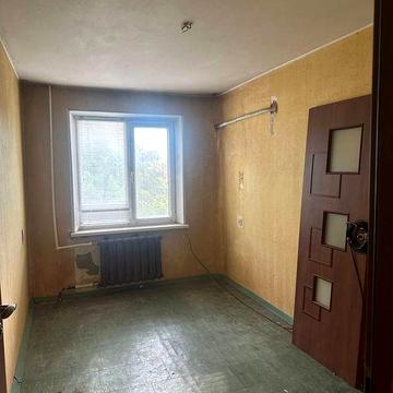 Продается двух комнатная квартира в саксаганском районе, Юбилейная по проспекту 200 лет Кривого Рога