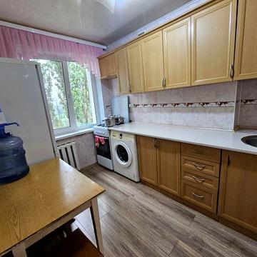 Оренда 3к на Електрозаводській /Зарічний/ УМК