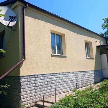Продається будинок в м.Красилів