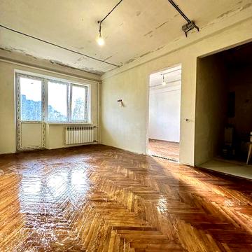 БЕЗ КОМІСІЇ! Продам 2-кім. квартиру біля метро Дарниця, держпрограми!