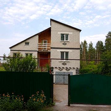 Продається просторий будинок у с. Стецьківка