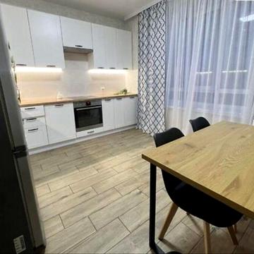 Оренда 2к новобудови на Раково.Укомплектована.17500+кп