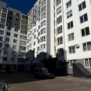 Продам 1-кімнатну квартиру площею 51,2 м.кв, ПЗР, новобудова. Працюю з програмами