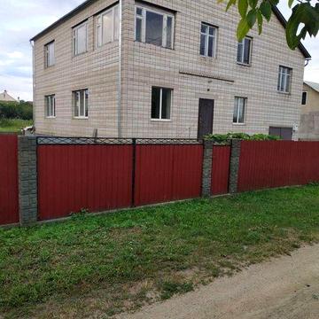 Продається 2-поверховий будинок 210 м² на Замості