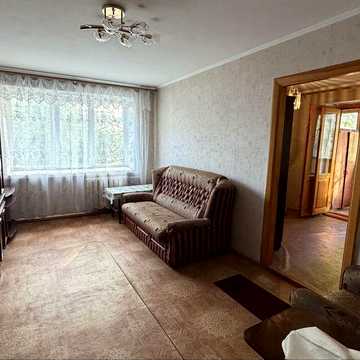 Продам 2к квартиру на 12-й Повздовжній/Площа Перемоги