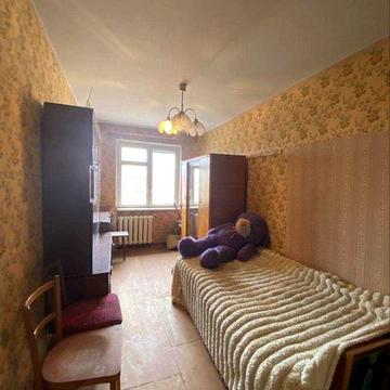 Продам 3-кімнатну квартиру на вул. Соборності (район кільця Косіора)
