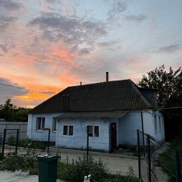 Продам Частный одноэтажный дом в Центре Прилиманского