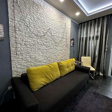 3 кімнатна квартира 84м2, центр, в. Коцюбинського
