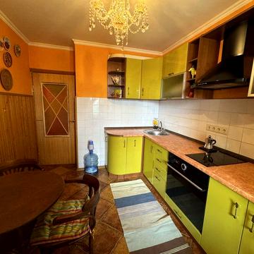Оренда 1 к квартири 46 кв.м , вул.Срібнокільска 20