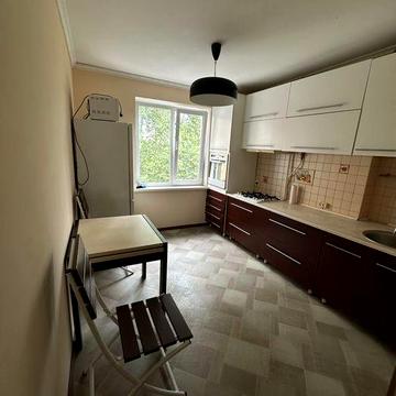Продається 3-кімнатна квартира, вул Колодязна