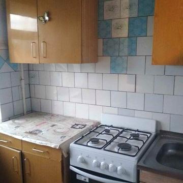Продам 2к.кв. метро Индустриальная.