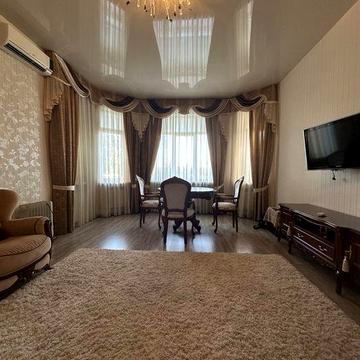 Велика 1к.квартира 60м, в елітному будинку в ЦЕНТРІ міста.