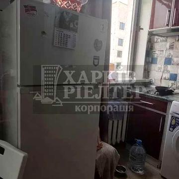D1C Продам гостинку метро Наукова, вул. Павлівська  5