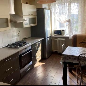 Продам 3х кімн кв Небесноі Сотні