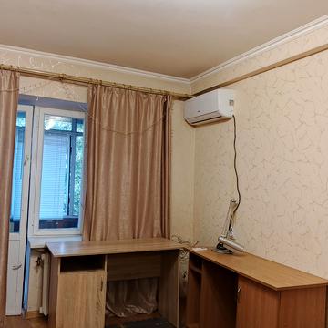 Гната Юри вул., 7-Б