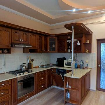 Продаж 3- кімн квартири з двориком. Газ!