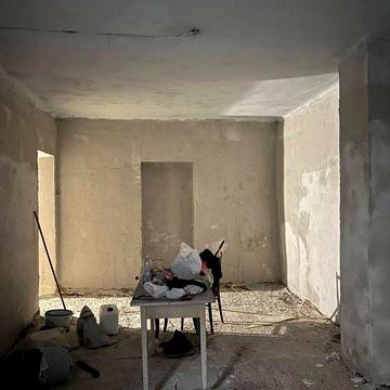 Продаж у старому фонді - під бізнес, оренду та життя.