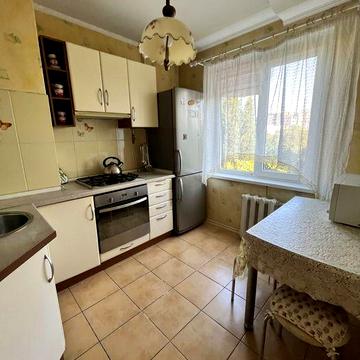 Сдам 2-х ком. кв. На Таирова( Академика Королева 64б)