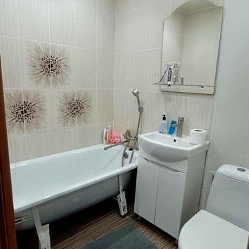 Продам 2-х кімнатну квартиру 17квартал