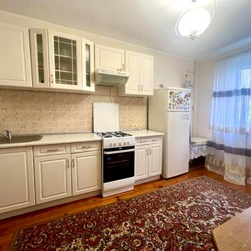 Продам квартиру 50 метров с ремонтом на Черёмушках--4 этаж/высотка ЖК Генеральский дом