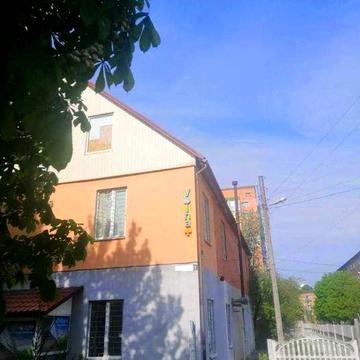 Будинок комерційний. 420 м2. 1 хв від зуп. Богдана Хмел. №6937