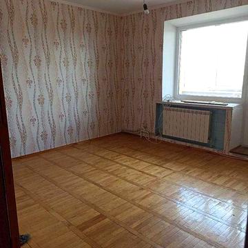 Продаж трикімнатної квартири Конотоп