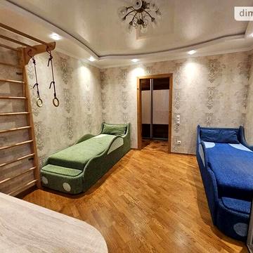 Довгострокова оренда 3к Квартира Пасічна вулиця