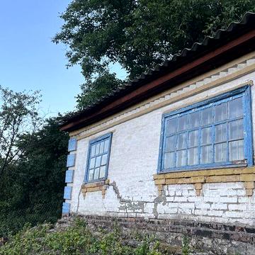 Продам невеликий будинок