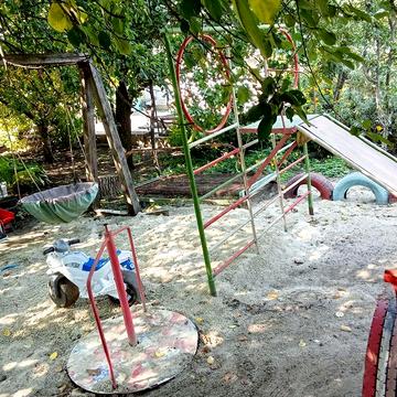 Продам в Романково будинок 2 поверхи від власника