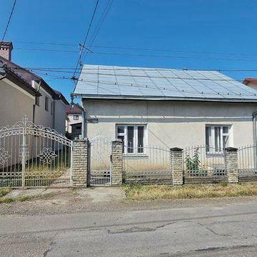 Продаж будинку та земельної ділянки вул.Селятинська /Курильська