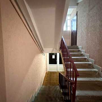 Продаж 3к Квартира Космонавтів вулиця