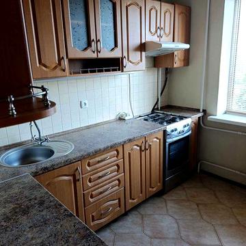 Продам 2 кімнатну квартиру з ремонтом.