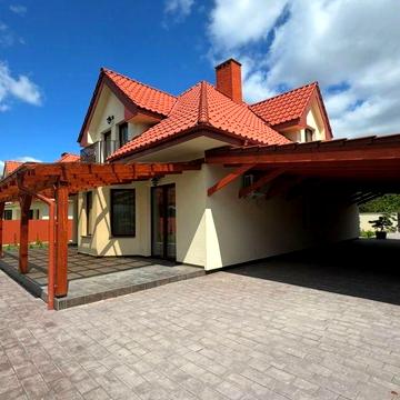 Продаж просторого будинку 5 кімнат